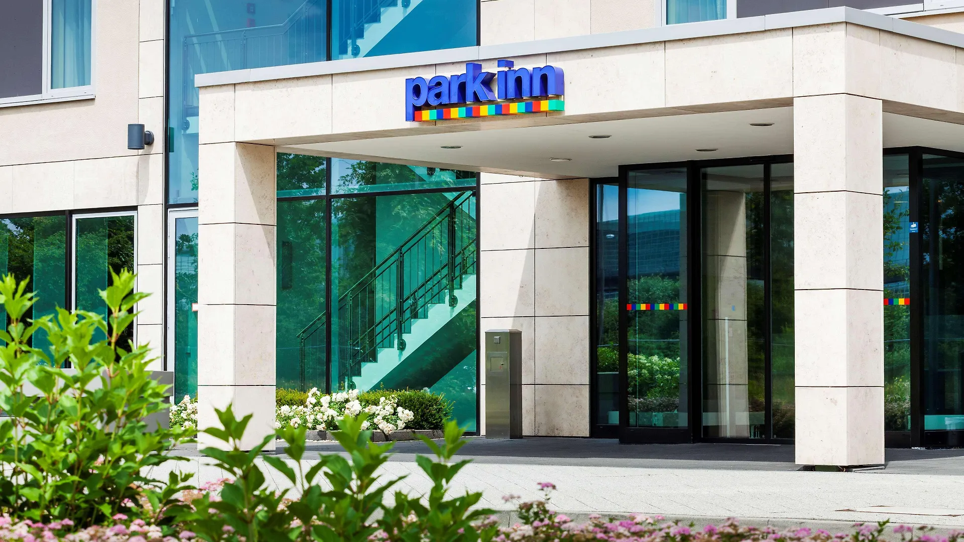 Park Inn By Radisson Frankfurt Airport Frankfurt am Main 3*,
