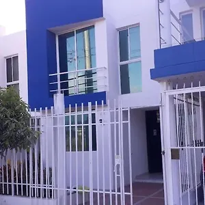 Сasa de vacaciones Casa Completa Sin Compartir Privada Con Garaje Gratis Wifi Para Toda Una Familia