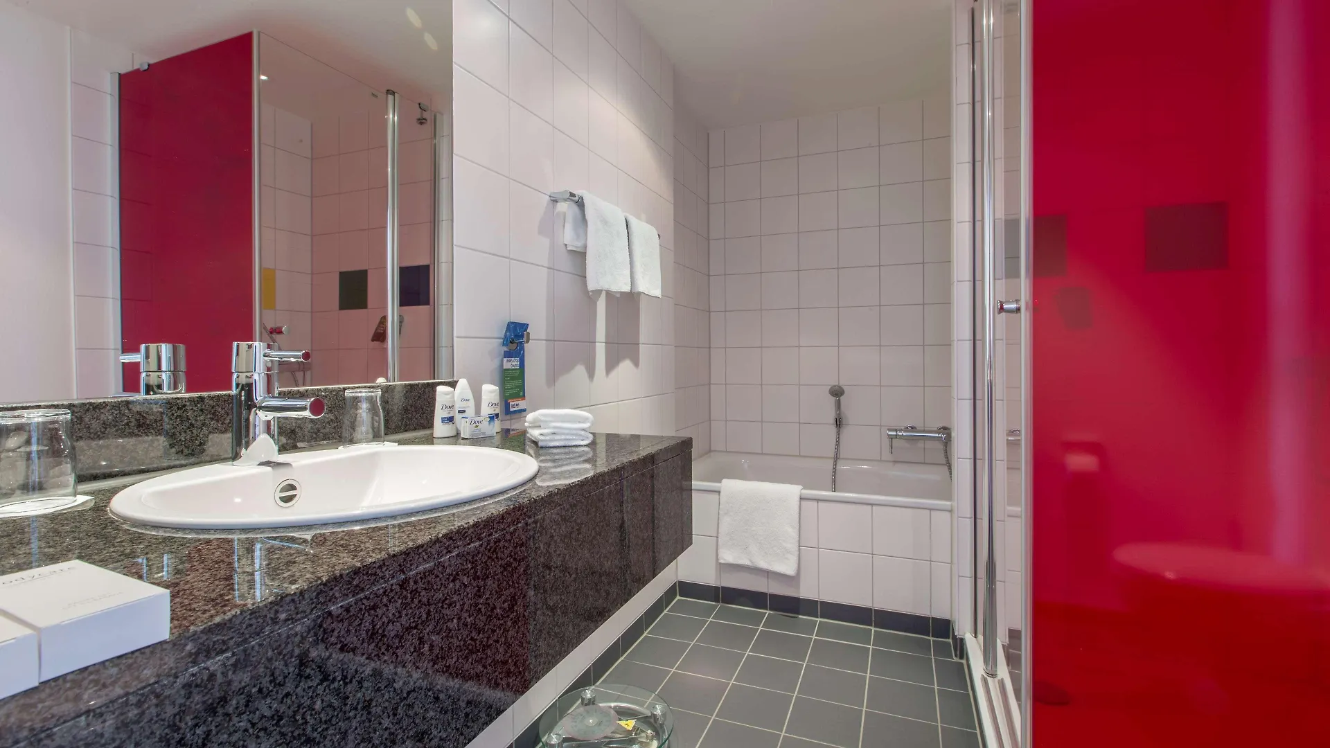 Park Inn By Radisson Frankfurt Airport Frankfurt am Main 3*,