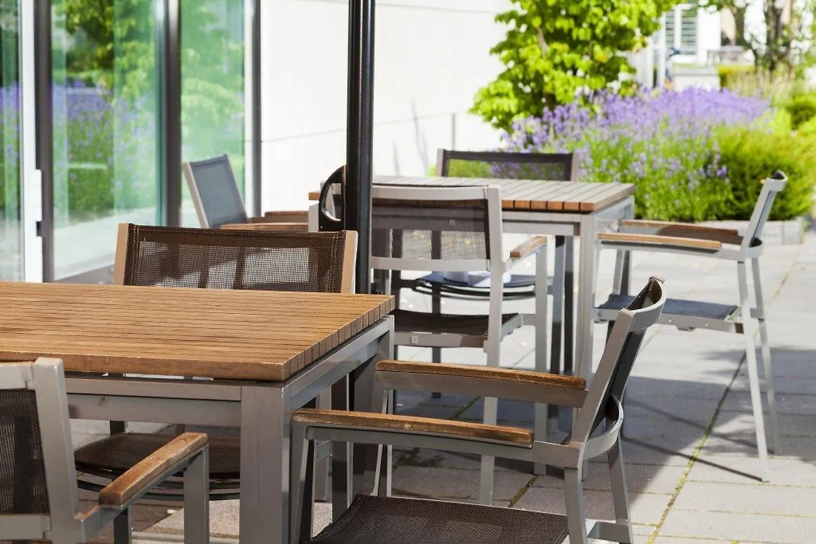 *** Hotel Park Inn By Radisson Frankfurt Airport Frankfurt am Main Germany